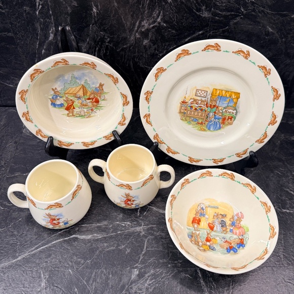 ROYAL DOULTON “Bunnykins" English Fine Bone China 5 Piece Set - Picture 2 of 16